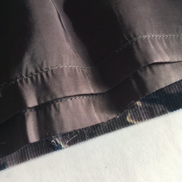 Boden corduroy floral skirt 6 - Picture 8 of 9